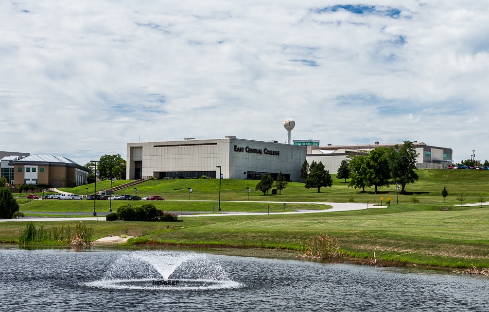 The College Experience at ECC – ECC Cornerstone